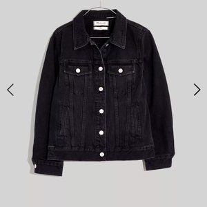 The Jean Jacket in Lunar Wash